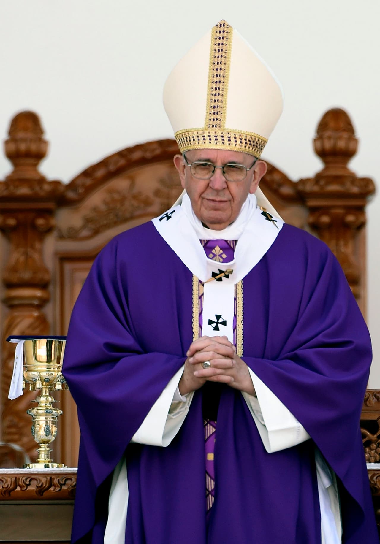 “Mostrándome cómo rezas aprenderé a descubrir el Dios que vives y mostrándome cómo vives creeré en el Dios al que rezas”.