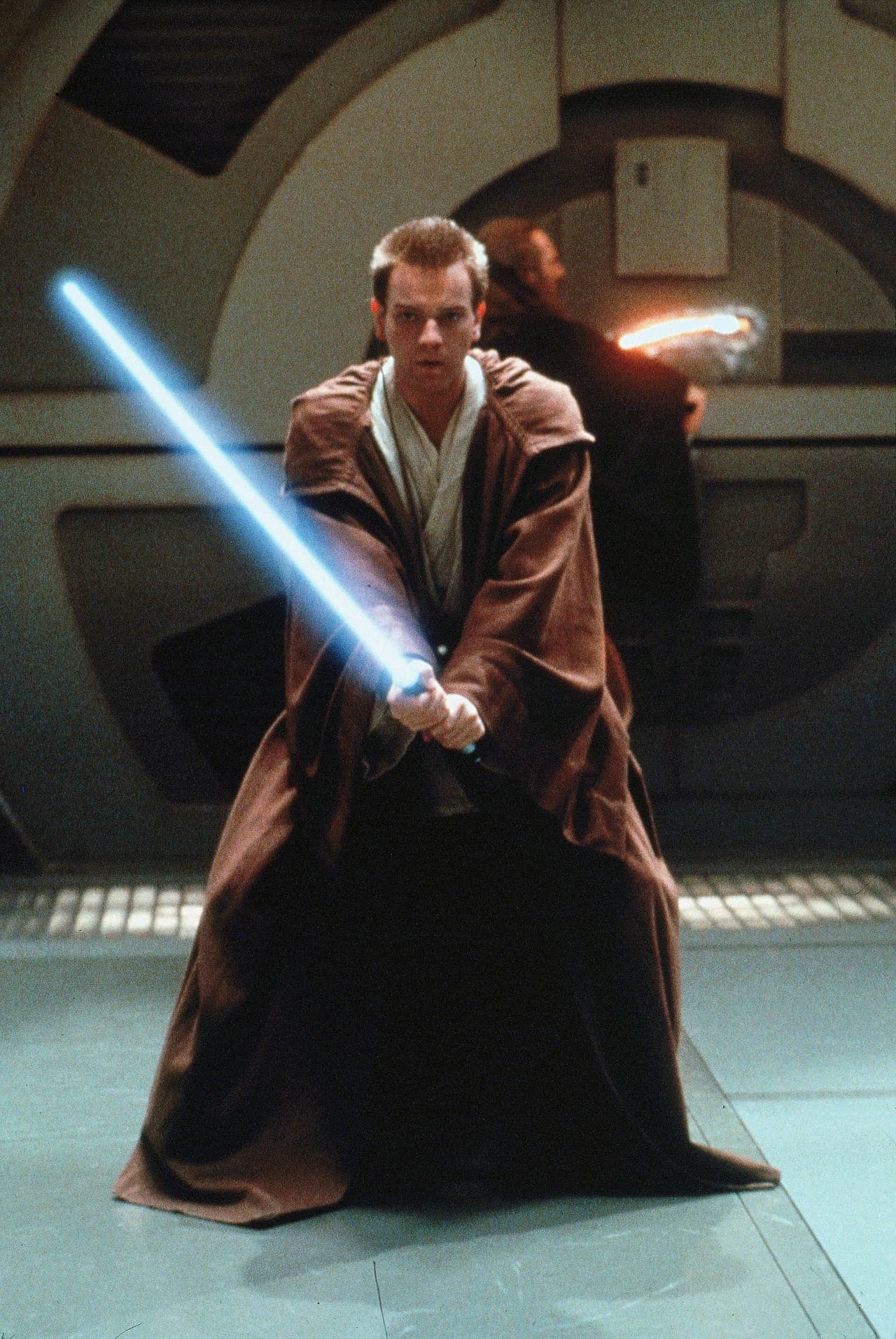<b>Ewan McGregor</b>
<br>Este actor se unió a la saga de ‘Star Wars' en 1999 con ‘Episode I - The Phantom Menace' y estuvo durante esa trilogía de precuelas como el jedi Obi-Wan Kenobi hasta ‘Episode III – Revenge of the Sith’ de 2005.