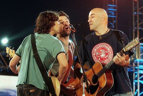 El grupo de rock latino, Jarabe de Palo, se presenta en Chicago el 30 de marzon en el 940 West Weed Street.