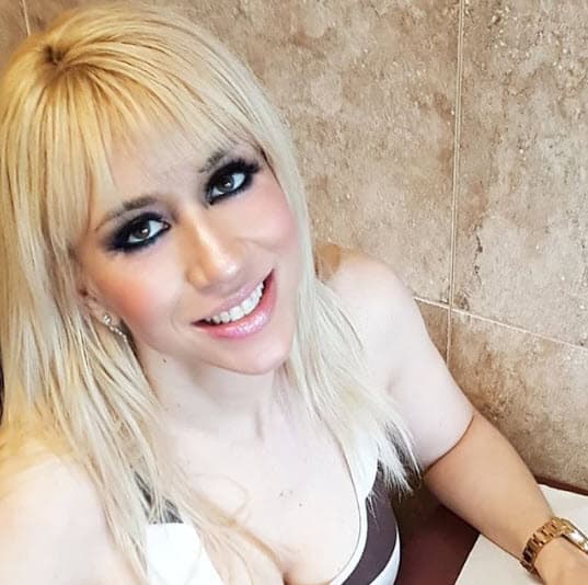 Cabe resaltar que la cantante de 39 años de edad solo bloquea los comentarios cuando hace publicaciones para promocionar Noelia secret passion, la película para adultos que protagoniza.