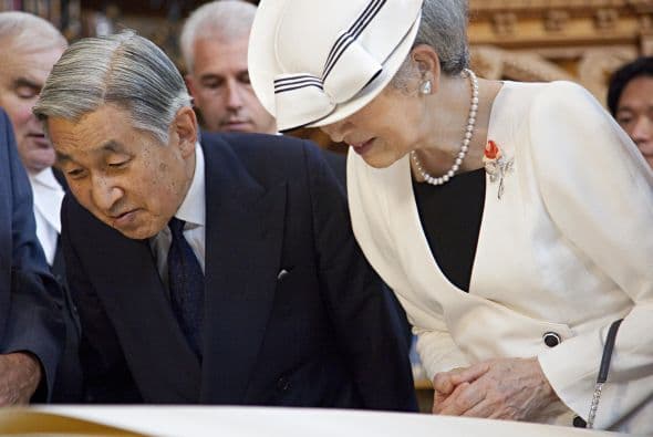 Finalmente, fue adquirido por un marchante londinense, Michael Tollemache, quien pese a tener pagar la suma sin precedentes indicó que se trataba de un libro "inestimable", según la casa organizadora.