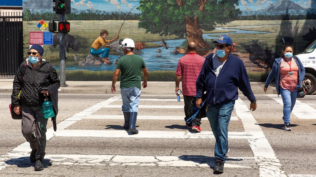 Carolina del Norte aprueba brindar atención médica relacionada al coronavirus a personas sin seguro médico