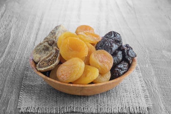 <b>2do tentempié: </b>Complementa el primer tentempié del día. Come algo ligero a las 5 de la tarde, puede ser una pieza de fruta o un puñito de frutos secos.