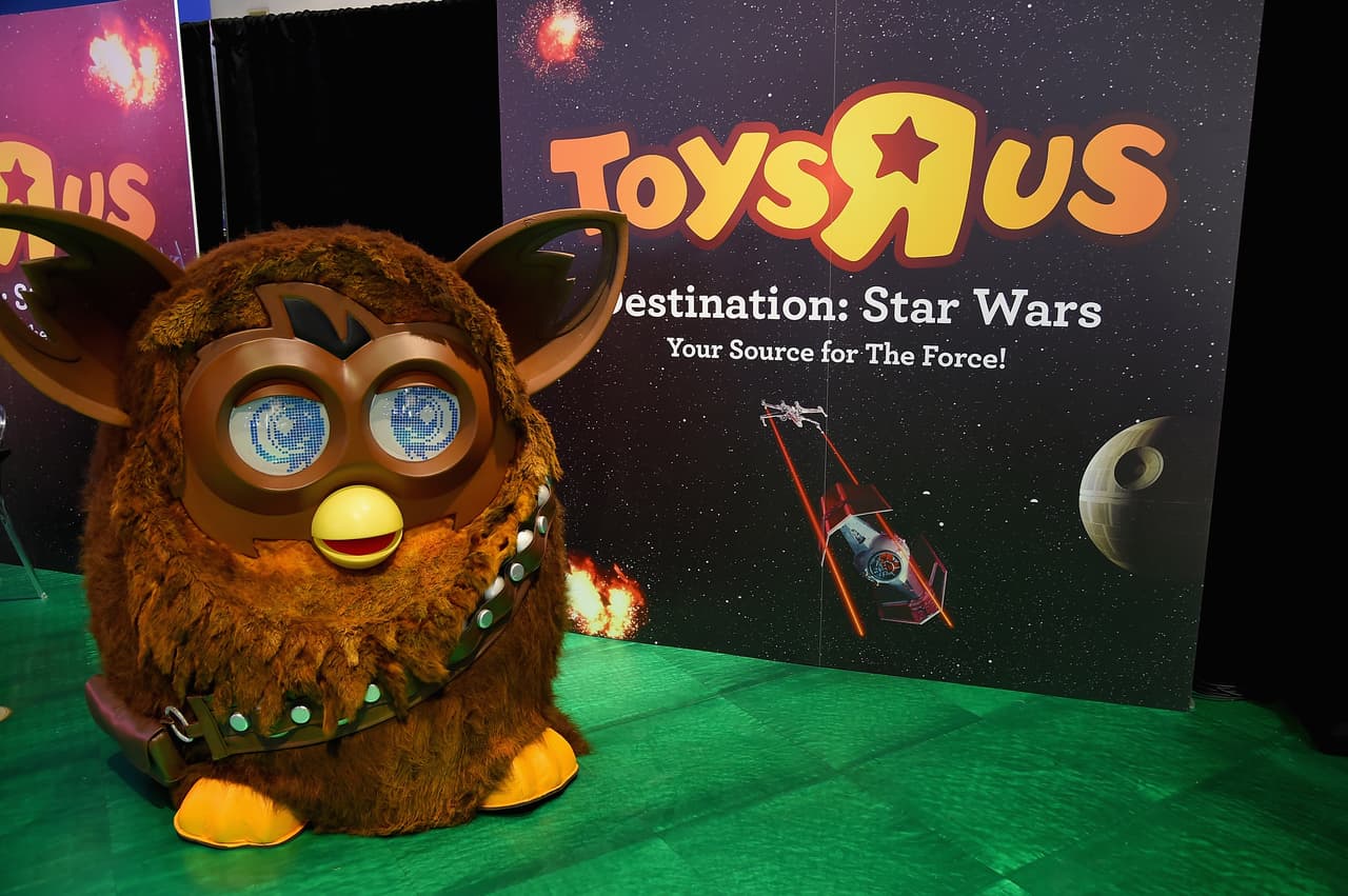 Un Furby de Chewbacca llamado... Furbacca.