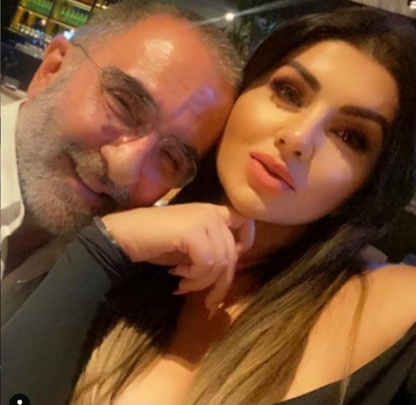 "No es justo que le adjudiquen todos tus logros a otra persona", dijo la originaria de Tepatitlán, Jalisco, en una entrevista publicada este lunes 28 de septiembre en 
<b><a href="https://www.tvynovelas.com/mx/en-exclusiva/novia-de-vicente-fernandez-jr-asegura-que-ella-no-es-su-sugar-daddy/" target="_blank">TVyNovelas</a></b>. 
<br>