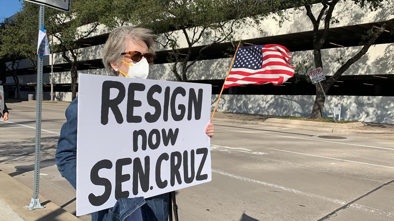 La protesta en el centro de Houston se llevó a cabo de manera pacífica.