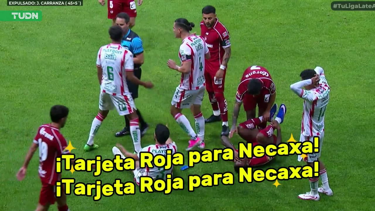 ¡Tarjeta roja para Necaxa! Doble amarilla y a las regaderas