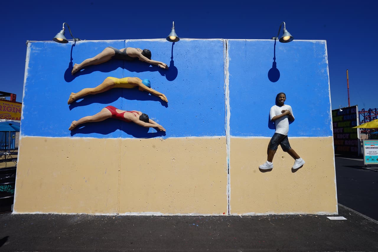 Hay murales tradicionales y en temporada de Olimpiadas, también hay tridimensionales.