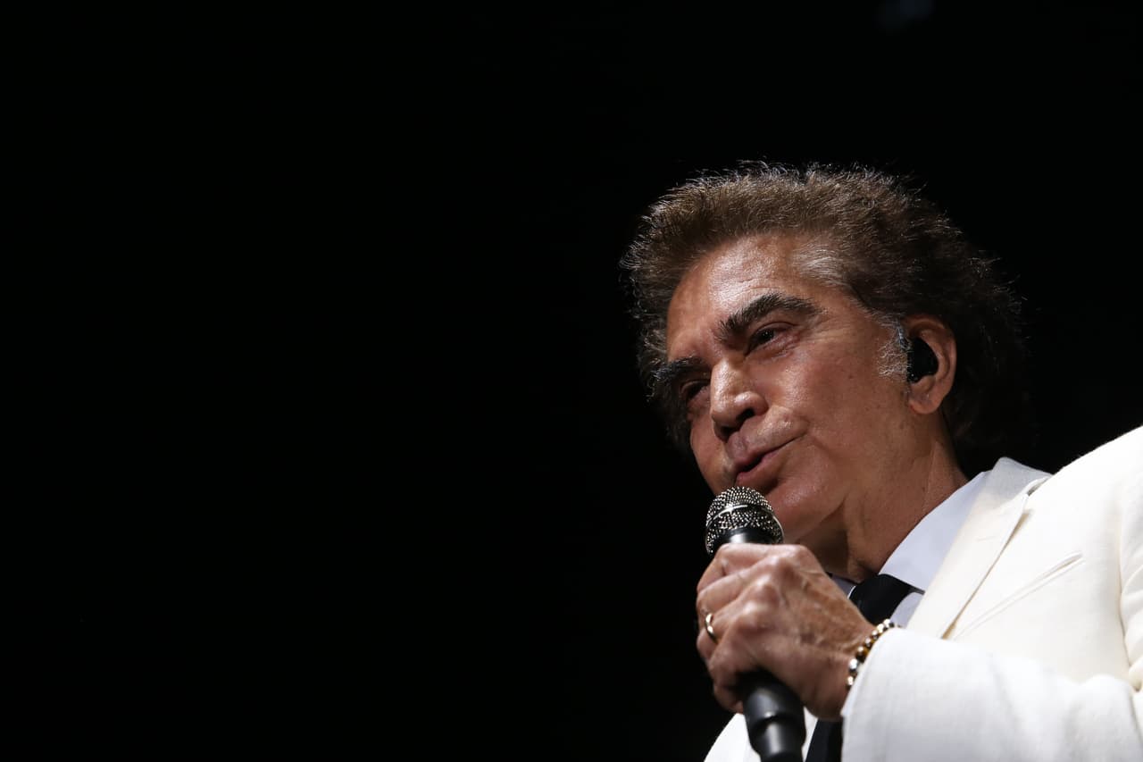 El intérprete de 'Dueño de nada' no sólo aclaró a qué se refería con las palabras que le dijo a la productora ejecutiva de
<b><a href="https://www.univision.com/shows/despierta-america" target="_blank">Despierta América</a></b> sobre sus hijas, sino que detalló las razones por las que no les guarda resentimiento.