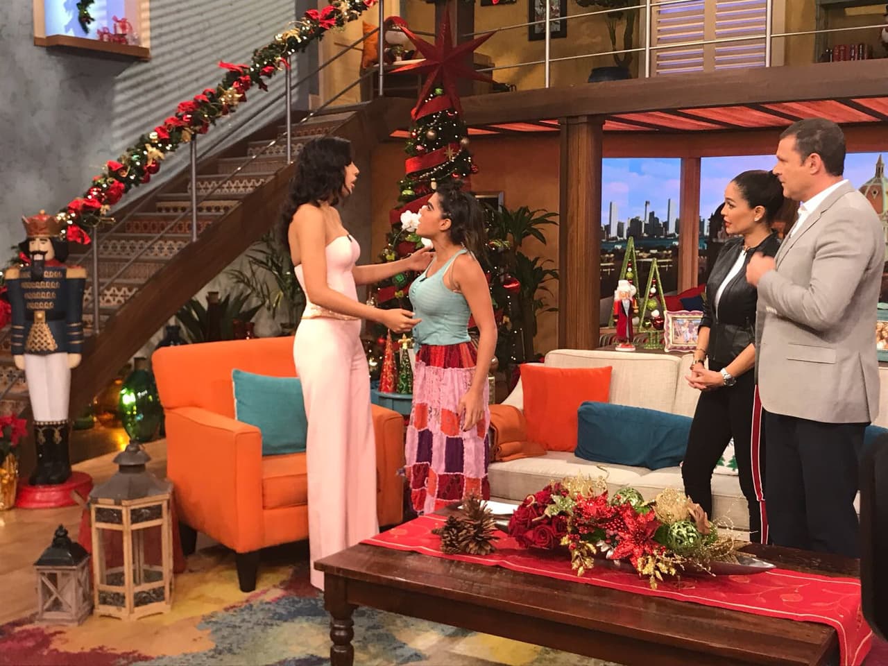 Uno de los momentos más divertidos de la mañana fue cuando Mela se paró frente a ella e hizo una confesión ante las cámaras.