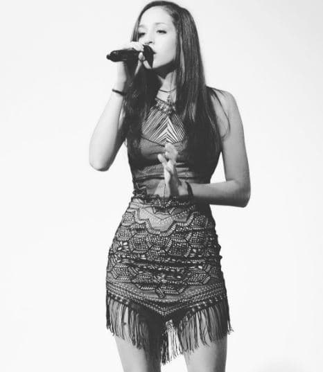 Liso y largo, esa es su tendencia.