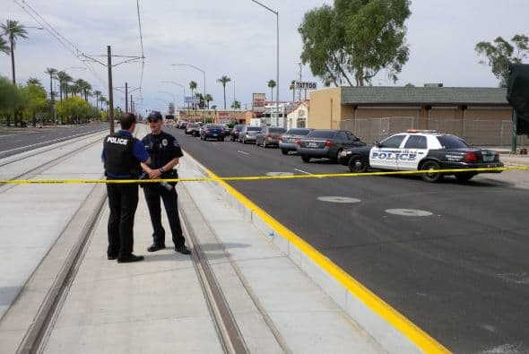 El sospechoso aterrorizó a toda la ciudad de Mesa con una serie de tiroteos que dejó un muerto y cinco heridos. Estas fotos son de una de las escenas del crimen.