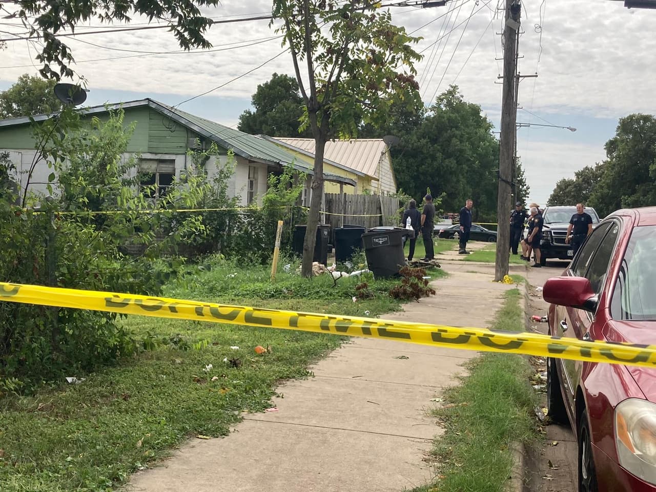 Encuentran a una persona muerta dentro de una residencia en Fort Worth