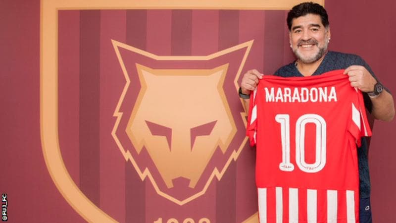Diego Maradona vuelve a ser entrenador: dirigirá al club Al-Fujairah de segunda división