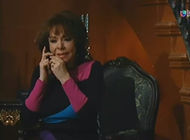 La historia contó con la participación de actrices de renombre como Margarita Isabel y Ana Martín, quienes personificaron a Carmela San Román y Socorro Montes. 
<br>