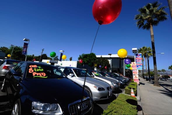 Autos usados llegan a precios récord en 2014