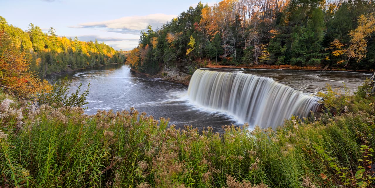 <b>La Península Superior de Michigan </b>es una zona que durante muchos años ha sido visitada sólo por los habitantes de poblaciones cercanas, pero cuya impresionante belleza natural bien podría competir con los mayores parques nacionales de EEUU. | Foto: iStock. 
<br>