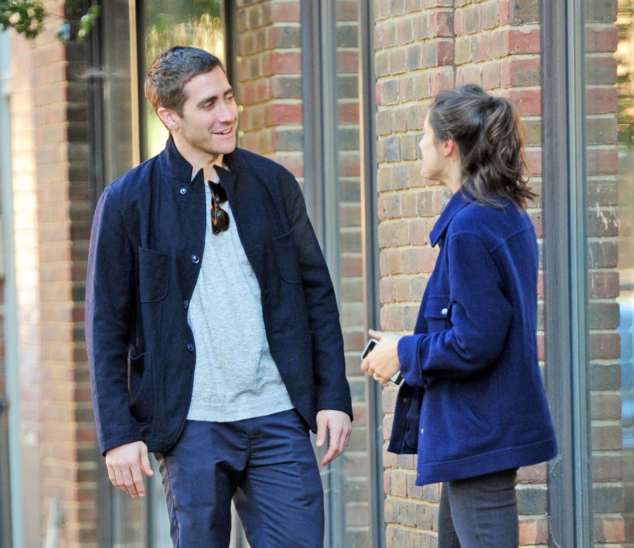 ¿Será que el actor ya encontró un nuevo amor o es una amiguita londinense?