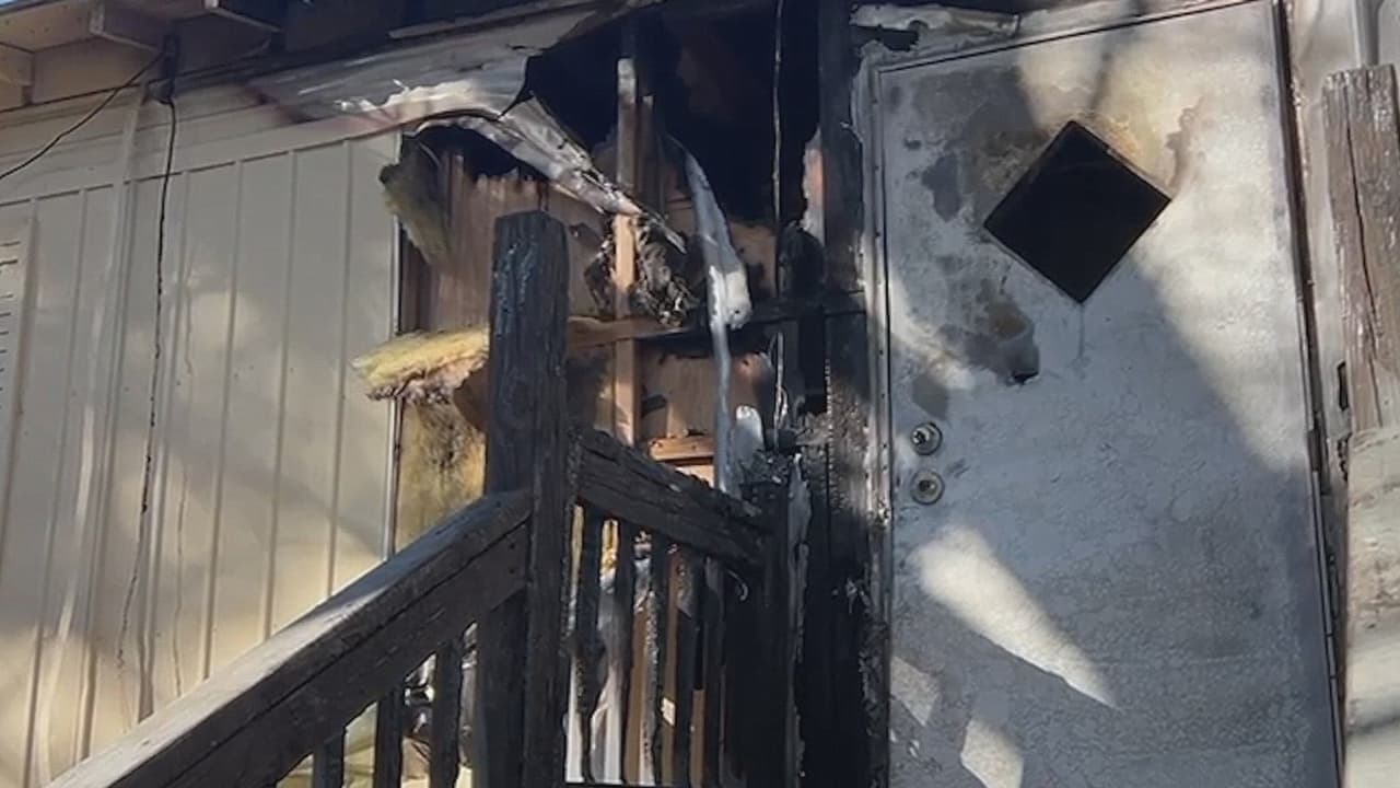 Acusan a un hombre de haber incendiado la casa de su hermano en el condado de Hall