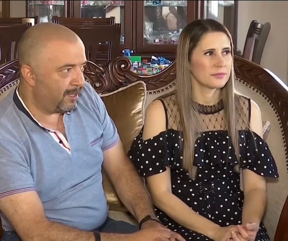 Sin ver que su hija mostraba más mejoras en su salud, Adriana y Juan Francisco se entregaron a la fe inconmensurable que tienen a la Virgen de San Juan de los Lagos, la tercera en importancia en México, después de la Virgen de Gudalaupe y la de Zapopan. 
<br>