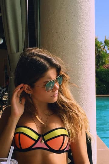 Su padrino, Prince Royce, ha logrado que esta mujercita comience a triunfar en la música.