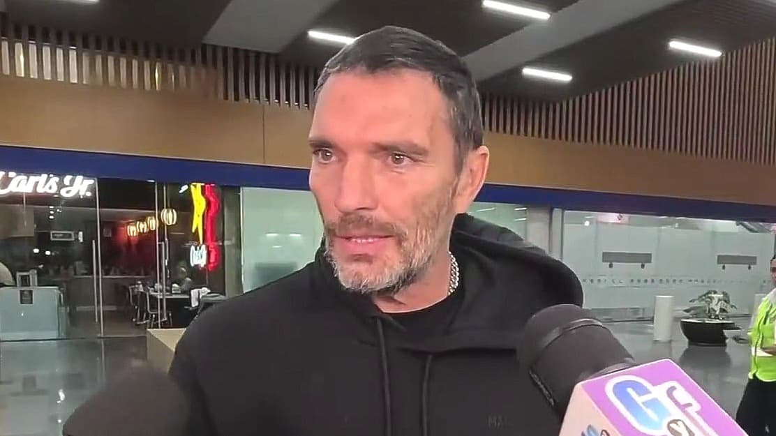 Julián Gil responde si continuará apelando por ver su hijo y aclara supuesta crisis matrimonial