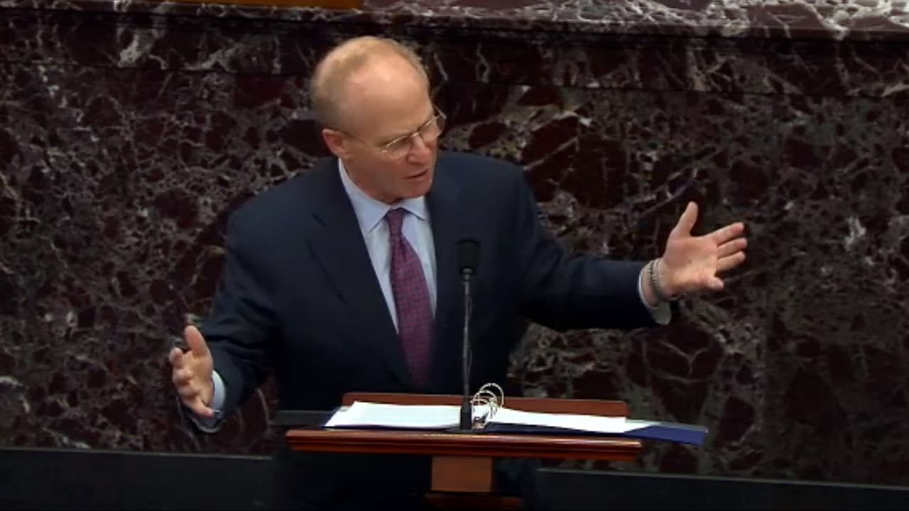 La fugaz defensa de los abogados de Trump en el juicio político 