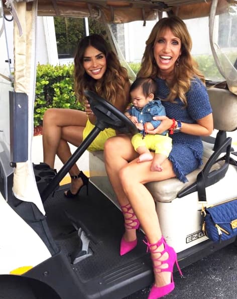 Con la guapísima Alejandra Espinosa y su hijo Matteo cuando tenía solo 4 meses de nacido.