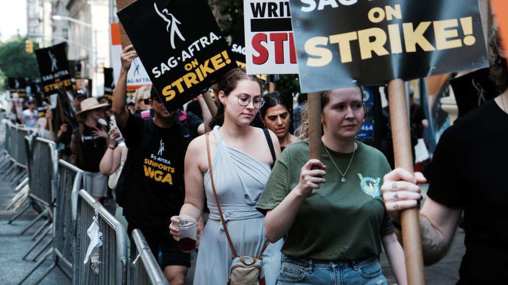"No todos somos estrellas": cada día de huelga en Hollywood costará unos $30 millones a la industria