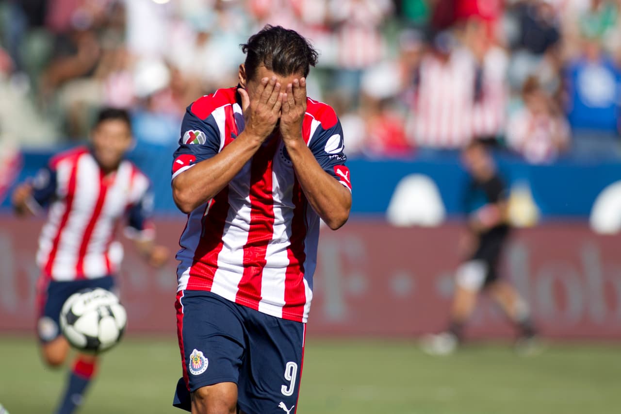 Omar Bravo: "Sabía que no volvería a ponerme la (playera) de Chivas"