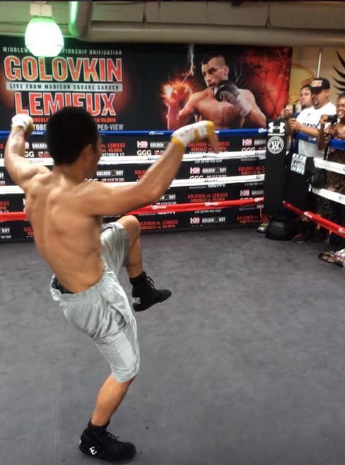 Brian Viloria entrena la “Grulla” para Román “Chocolatito” González