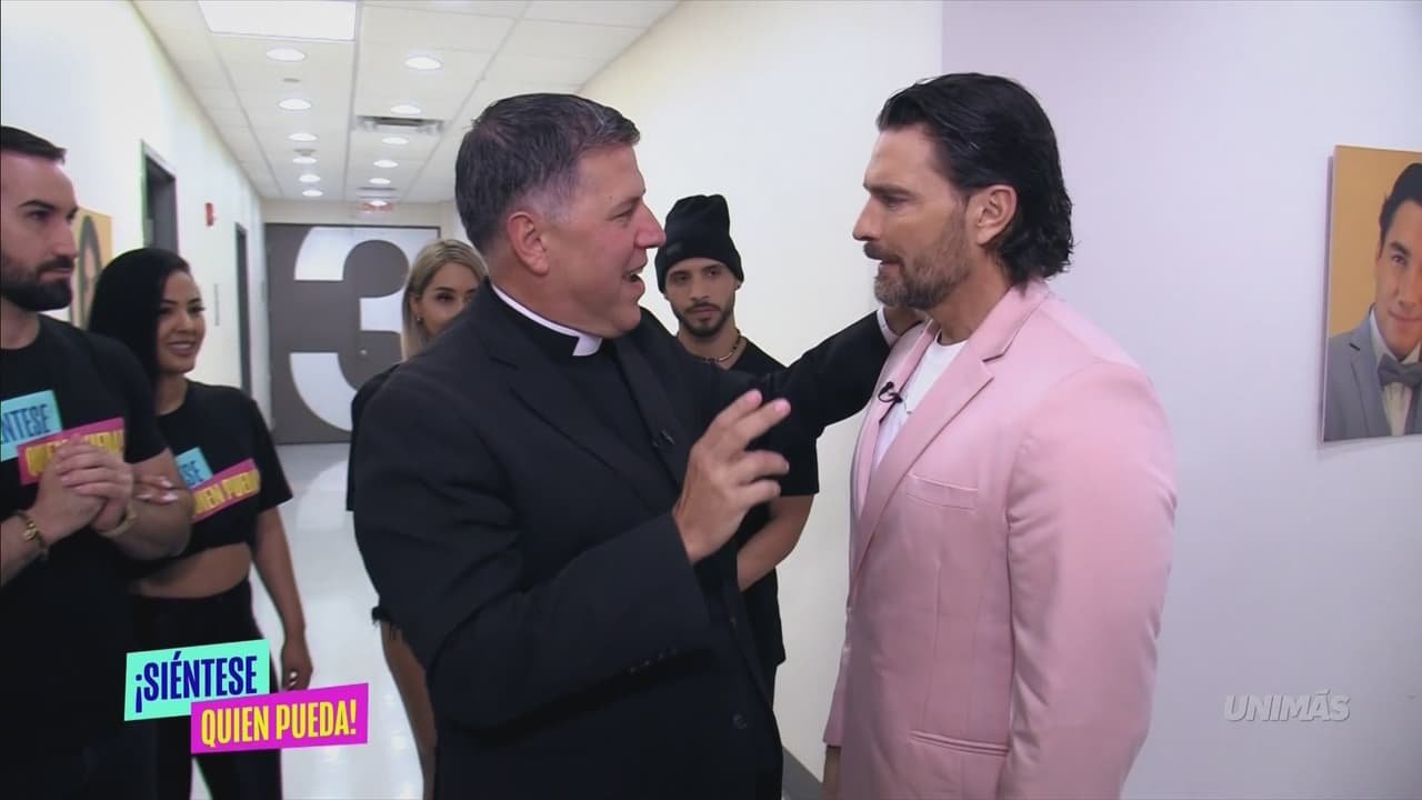 El arranque contó con la bendición de un sacerdote, quien le deseó suerte a todo el equipo en esta nueva aventura.