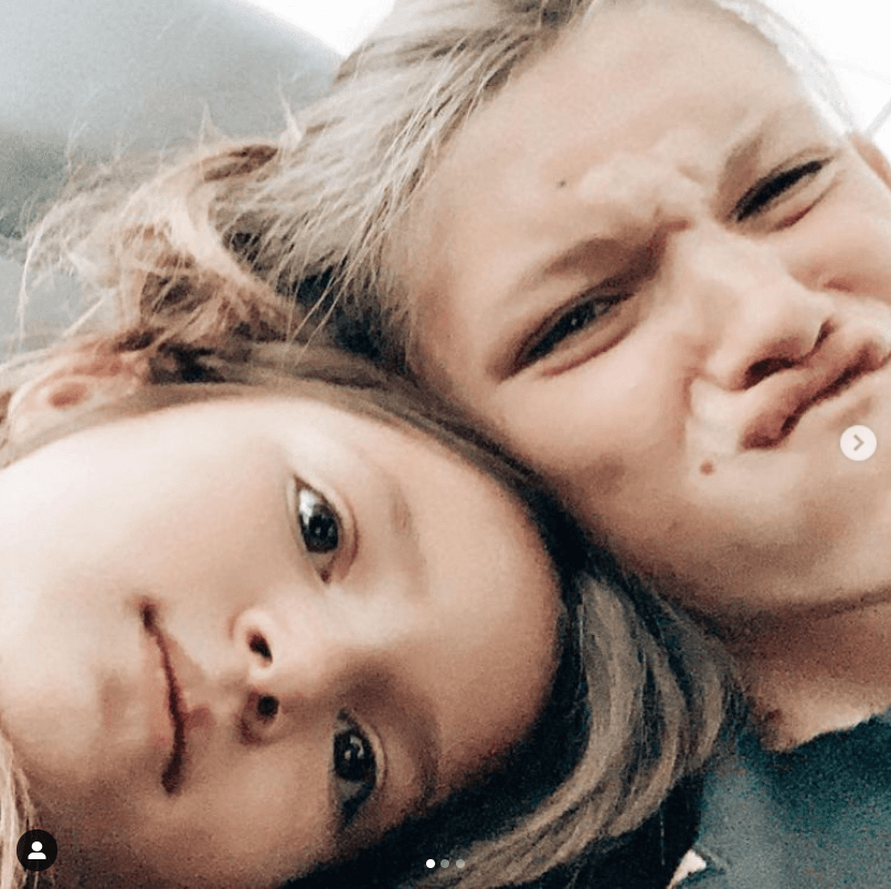 La exnovia de Luis Miguel piensa que sus discusiones tienen que ver con la diferencia de edad: "La edad influye y ahora hay mucha diferencia entre ellas: Victoria apenas tiene 9 años y Antonia ya va a cumplir 15".