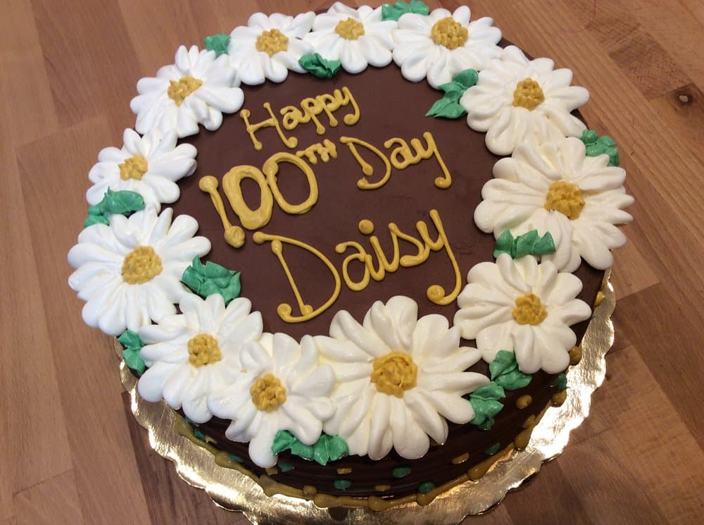 <b>The Sweet Life Bakeshop</b>
<br>Dirección: 740 South St Philadelphia, PA 19147
<br>Teléfono: (215) 717-7770
<br>Sitio web: 
<a href="http://Sweetlifephilly.com">http://Sweetlifephilly.com</a> 
<br>
<b><a href="https://www.yelp.com/map/the-sweet-life-bakeshop-philadelphia-3">Cómo llegar</a></b>
<br>
<br>Se promocionan así: “En Sweet Life Bakeshop, creemos que las golosinas deliciosas y la felicidad van de la mano. Comenzamos a operar en 2010. Desde entonces, hemos desarrollado sabores específicos que son exclusivos de Sweet Life y trabajamos constantemente en nuestros dulces para dar experiencias deliciosas e inolvidables”.