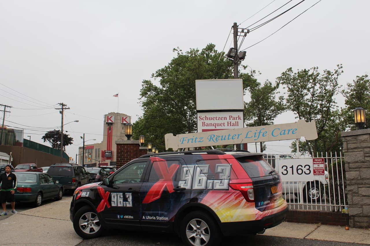 El orgullo colombiano dijo presente en el Shchuetzen Park en North Bergen para apoyar la selección colombiana en la Copa América Centenario.