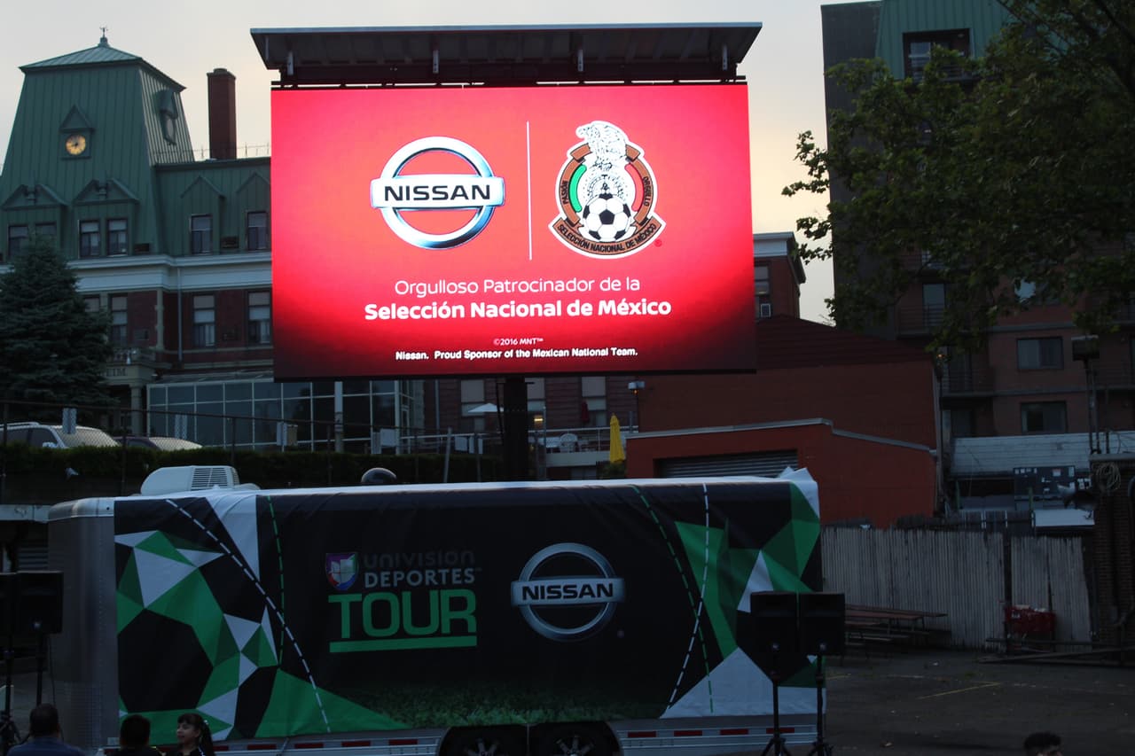 El orgullo colombiano dijo presente en el Shchuetzen Park en North Bergen para apoyar la selección colombiana en la Copa América Centenario.