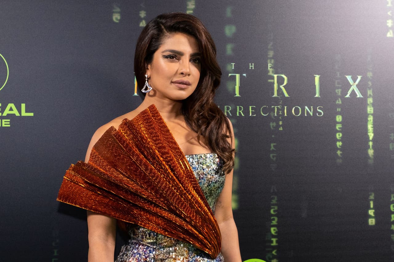 Priyanka Chopra, una actriz de 38 años originaria de la India, también forma parte del elenco.