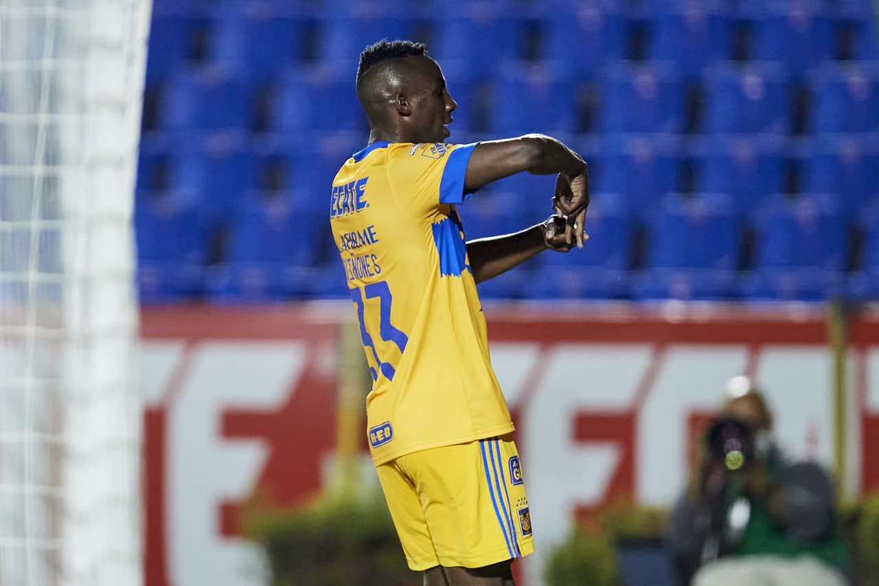 Quiñones adelantó a los Tigres hasta lo 61’ del juego.