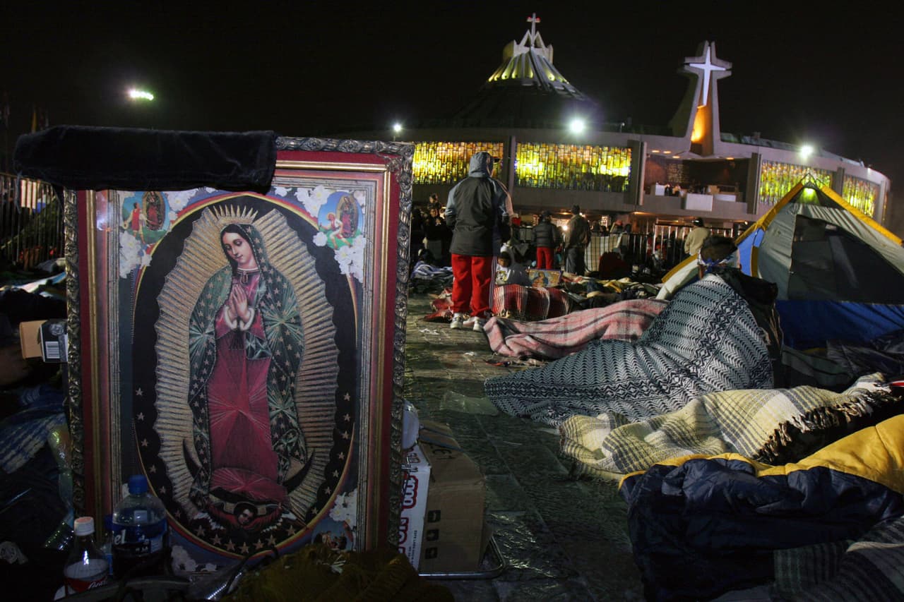 Al parecer, se pueden distinguir entre las estrellas del mano a constelaciones tan famosas como las de la Osa Mayor u otras como las de Escorpión, Leo, Libra o Virgo, del Zodiaco. Son detalles sorprendentes que al parecer no tendrían explicaciones naturales.