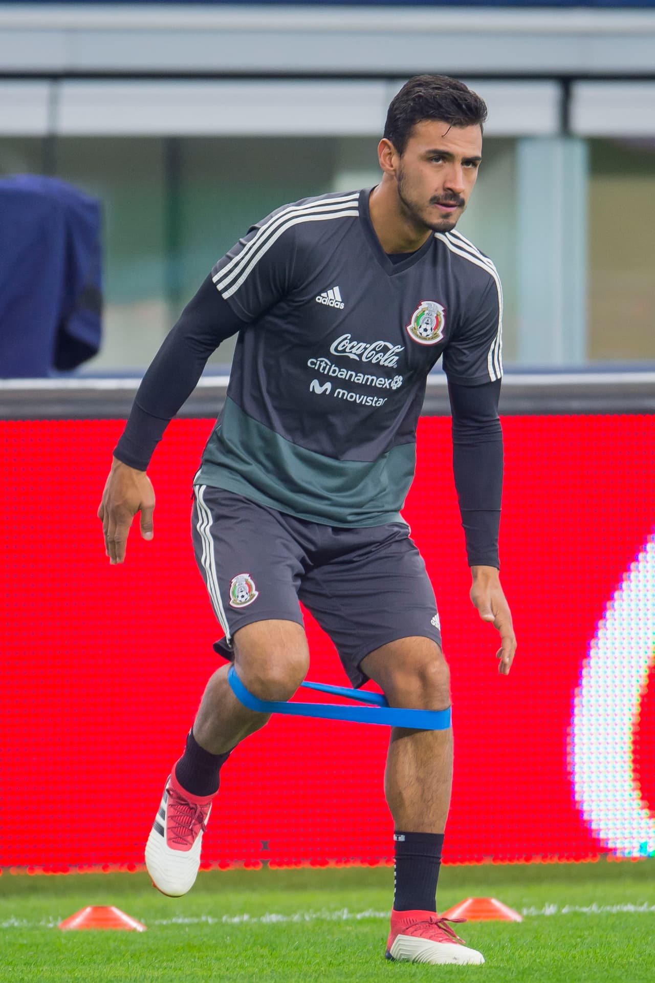 <b>Oswaldo Alanís </b>(Chivas