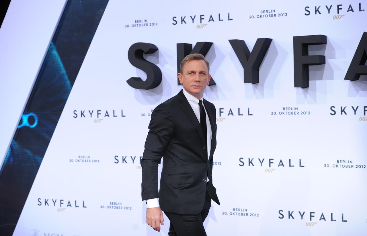 Daniel Craig