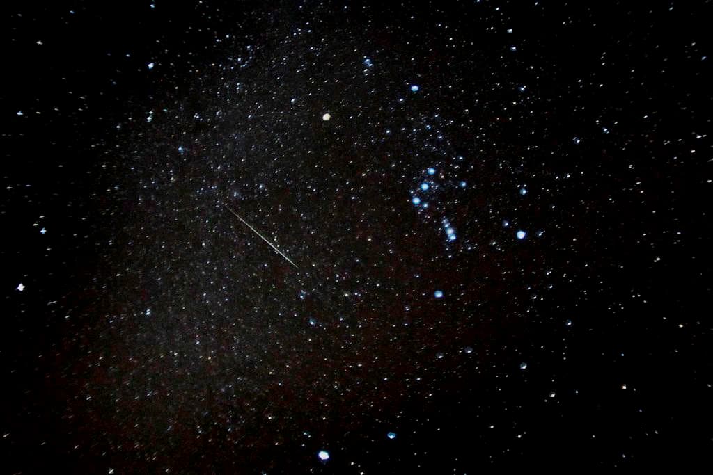 La lluvia de Gemínidas despide el 2016 con un luminoso espectáculo