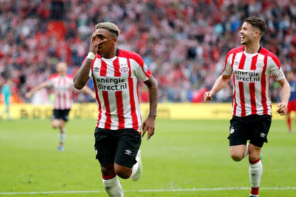 Steven Bergwijn puso cifras definitivas al minuto 58. ¡El título es una realidad!