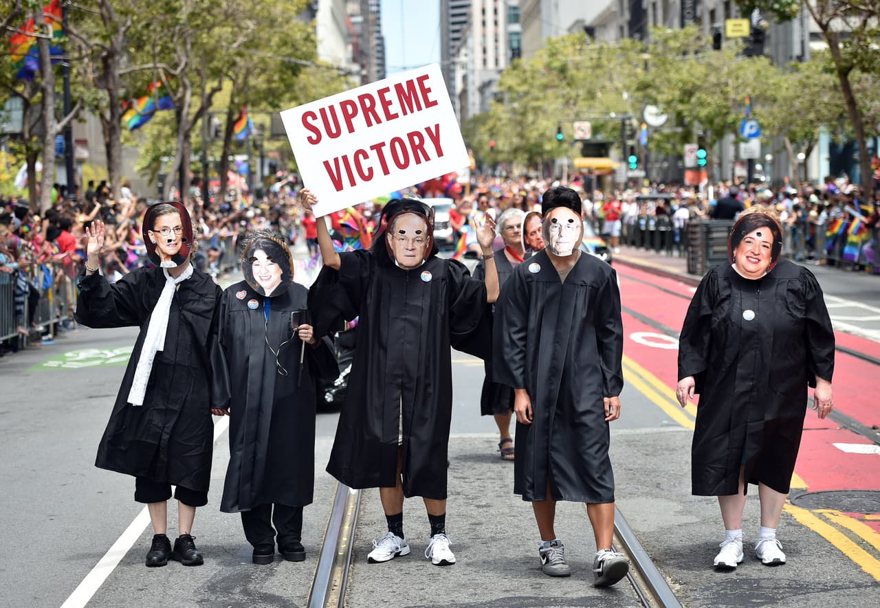 Cientos salieron a las calles de San Francisco para celebrar el Orgullo Gay.