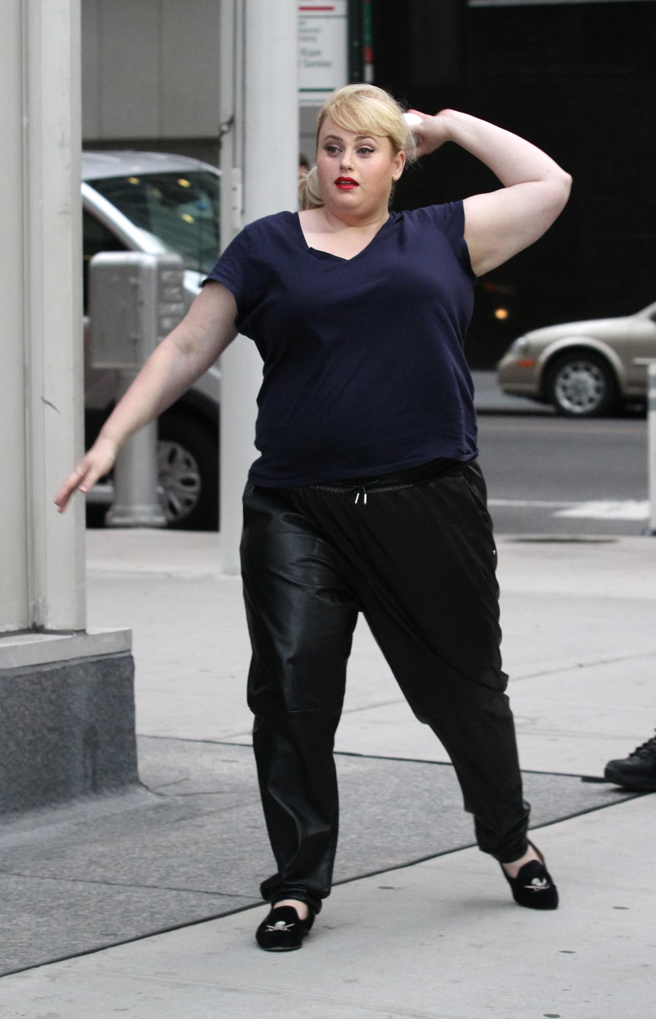 Unas cosas que tienen en común sus personajes es que tienen una actitud positiva y mucha comodidad con su forma de ser.