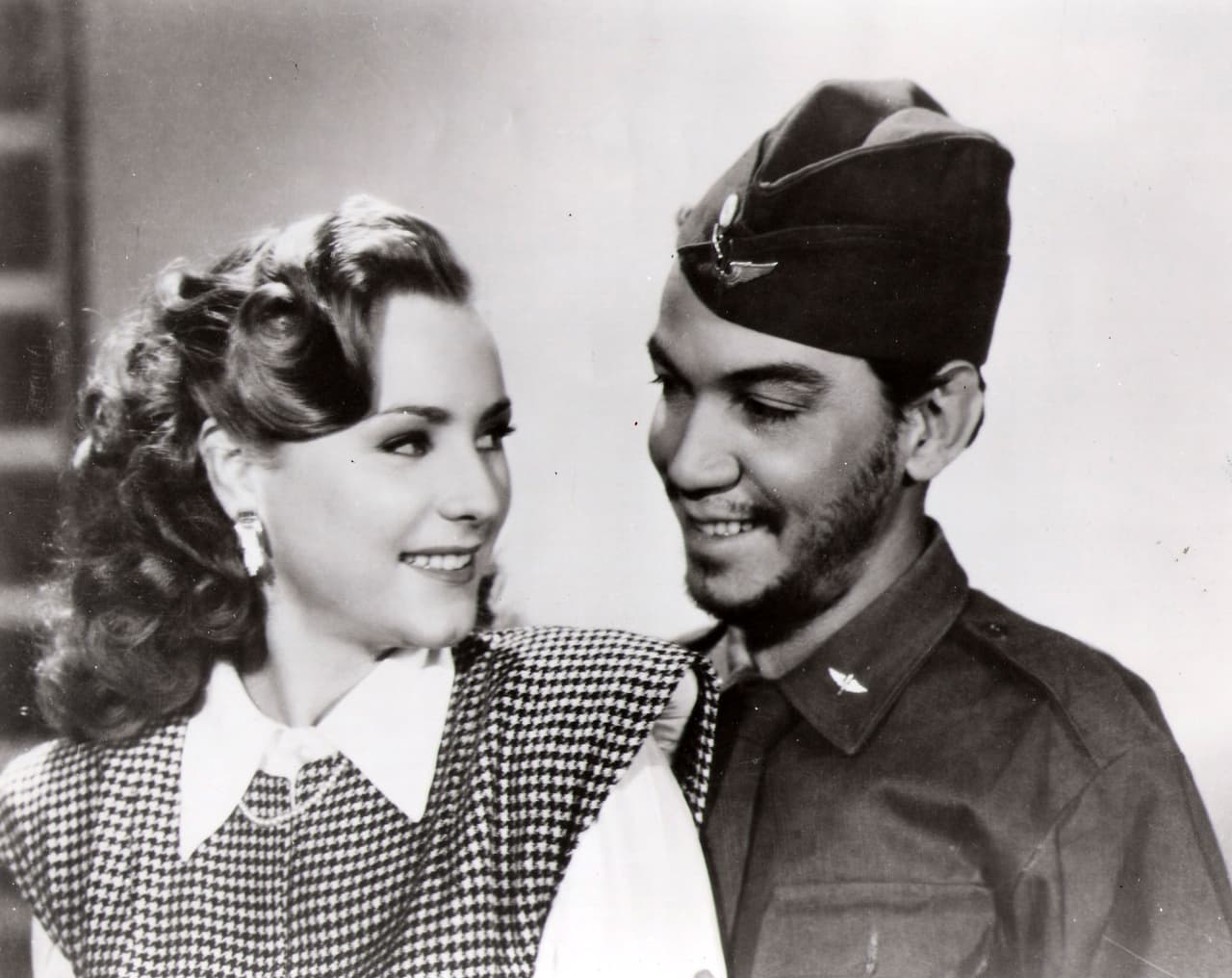 6.- Luego de filmar 'Ahí está el detalle', Cantinflas se convirtió en una estrella. Asimismo, el nombre de su película se convirtió en su principal frase por el resto de su carrera.