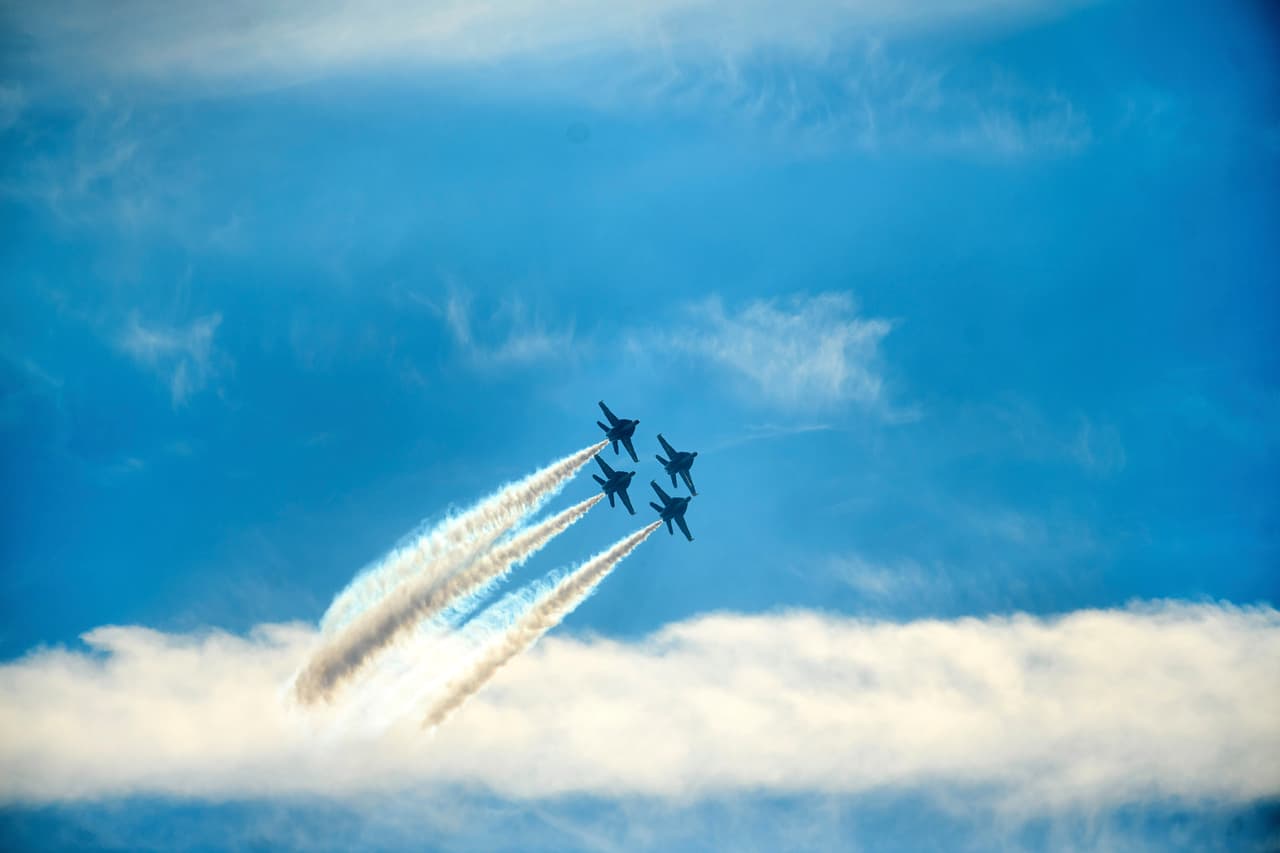 La semana de espectáculos aéreos conocida como ‘Fleet Week’ regresó de nuevo a la Bahía de San Francisco por su segundo año consecutivo tras haber sido suspendida debido a la pandemia de coronavirus.