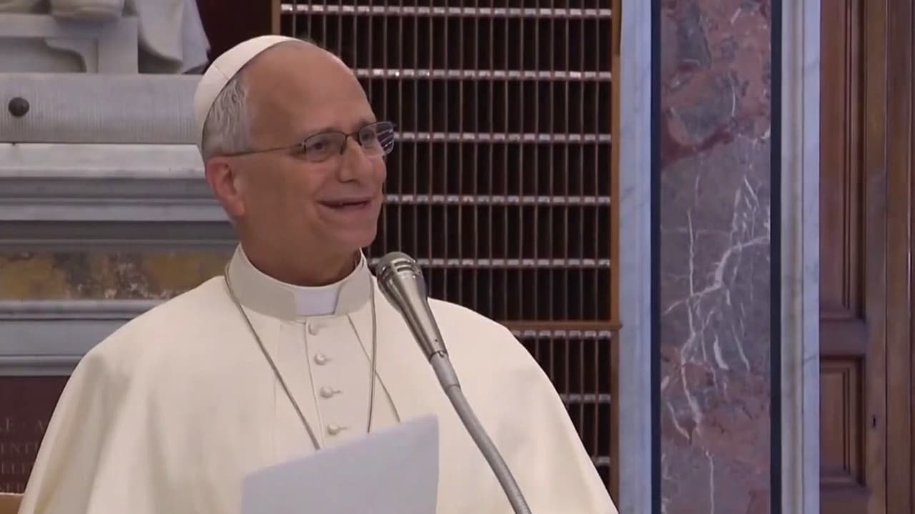El papa León XIV celebra sus 61 años con una visita a la Biblioteca Apostólica del Vaticano