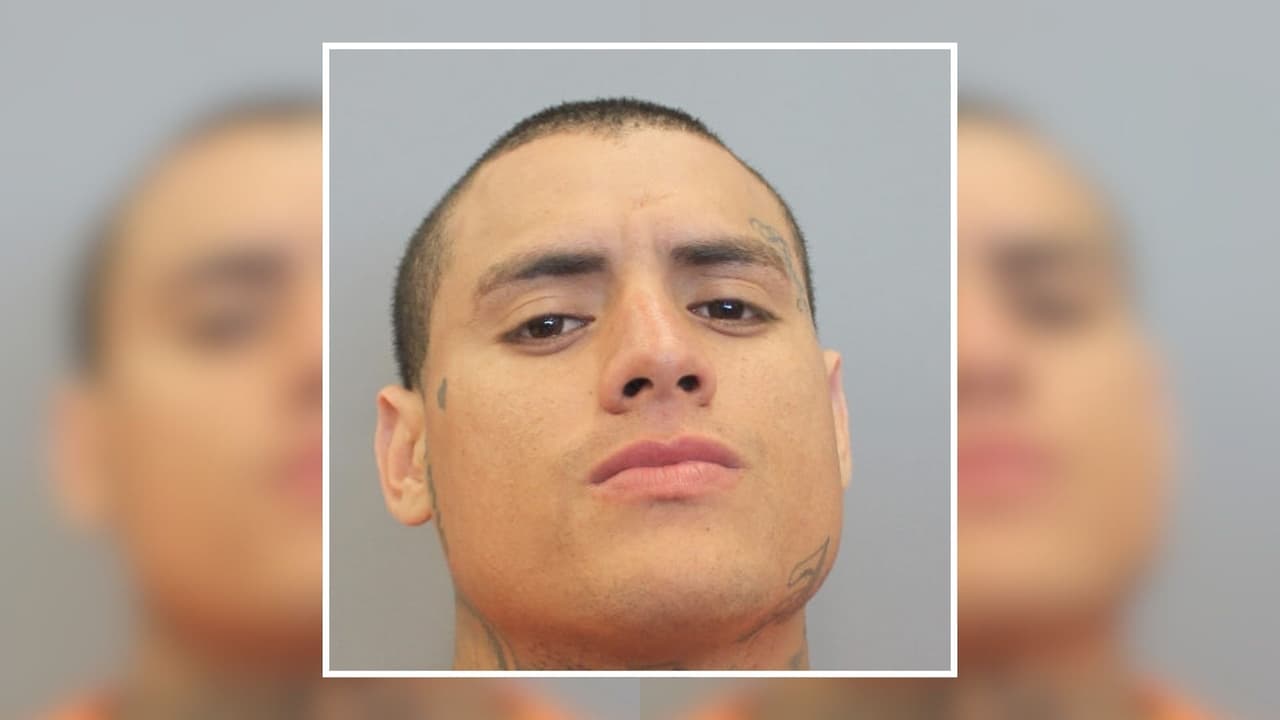 Choque entre dos vehículos termina con una niña muerta y un hombre arrestado por conducir ebrio