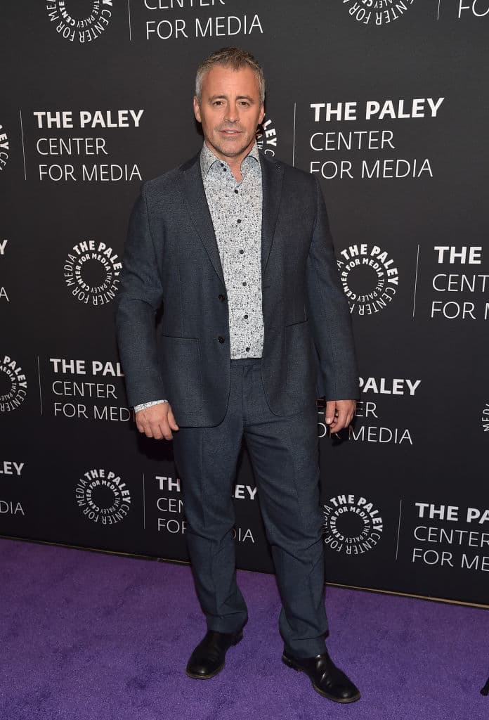 <b>Matt LeBlanc</b>: le debe su fama al personaje Joey Tribbiani de ‘Friends’ pero antes de encontrarse con sus 'Amigos', estuvo en la serie erótica ‘Red Shoes Diaries’ con David Duchovny.